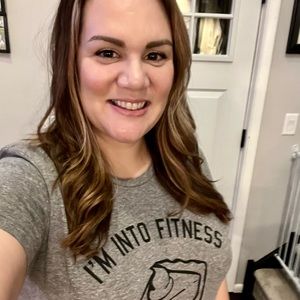 Meet your Posher, Stephanie